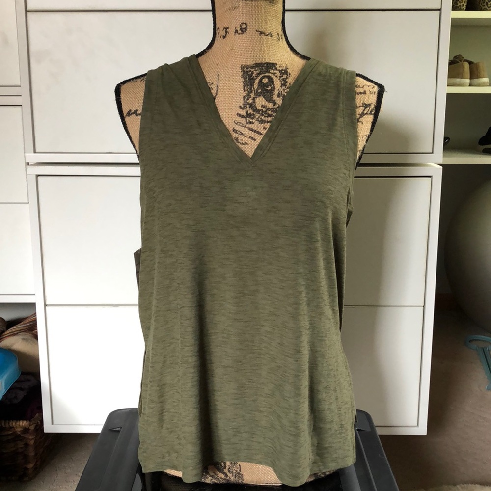 NWT Workout tank top, olive green